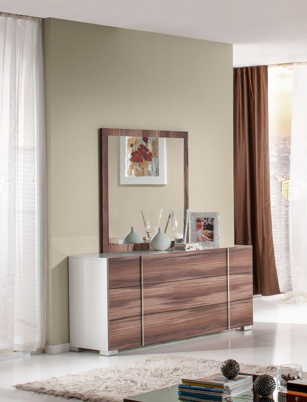modern bedroom mirrors